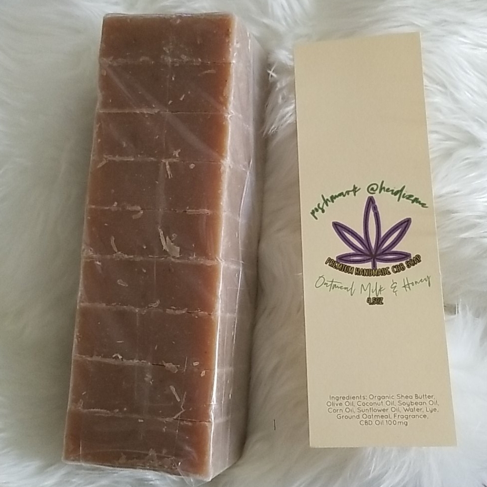 Oatmeal & Honey Soap with CBD Oil - Picture 3 of 11